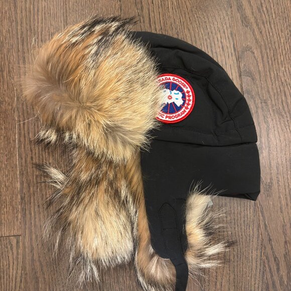 Canada Goose Accessories - Canada Goose Ladies - Womens Aviator Hat - 5187L - Black - Size L/XL